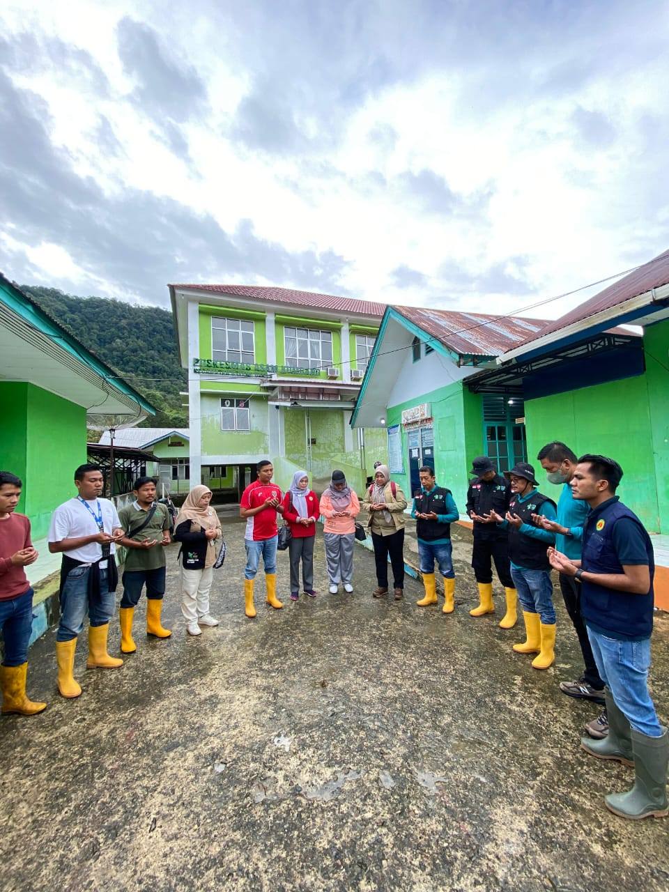 RSUD Dr. Muhammad Zein Painan Turut Berikan Layanan Kesehatan Pasca Bencana di Nagari Ngalau Gadang