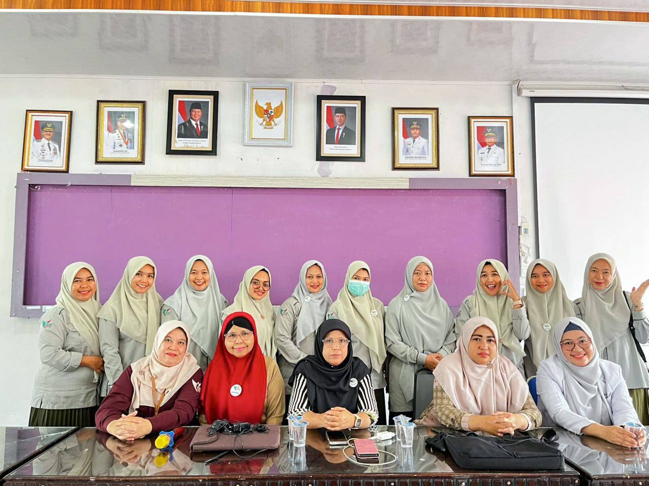 RSUD Dr. Muhammad Zein Painan Selenggarakan In House Training PICU Dasar