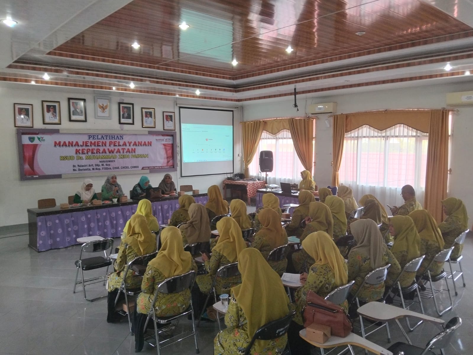 Penguatan Peran Manajer Keperawatan Melalui Pelatihan Manajemen Pelayanan Keperawatan