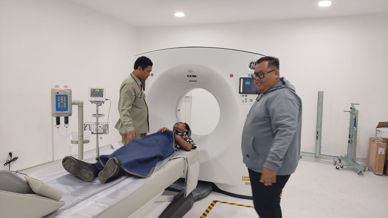Uji Fungsi dan Training Pengoperasian CT-Scan di RSUD Painan