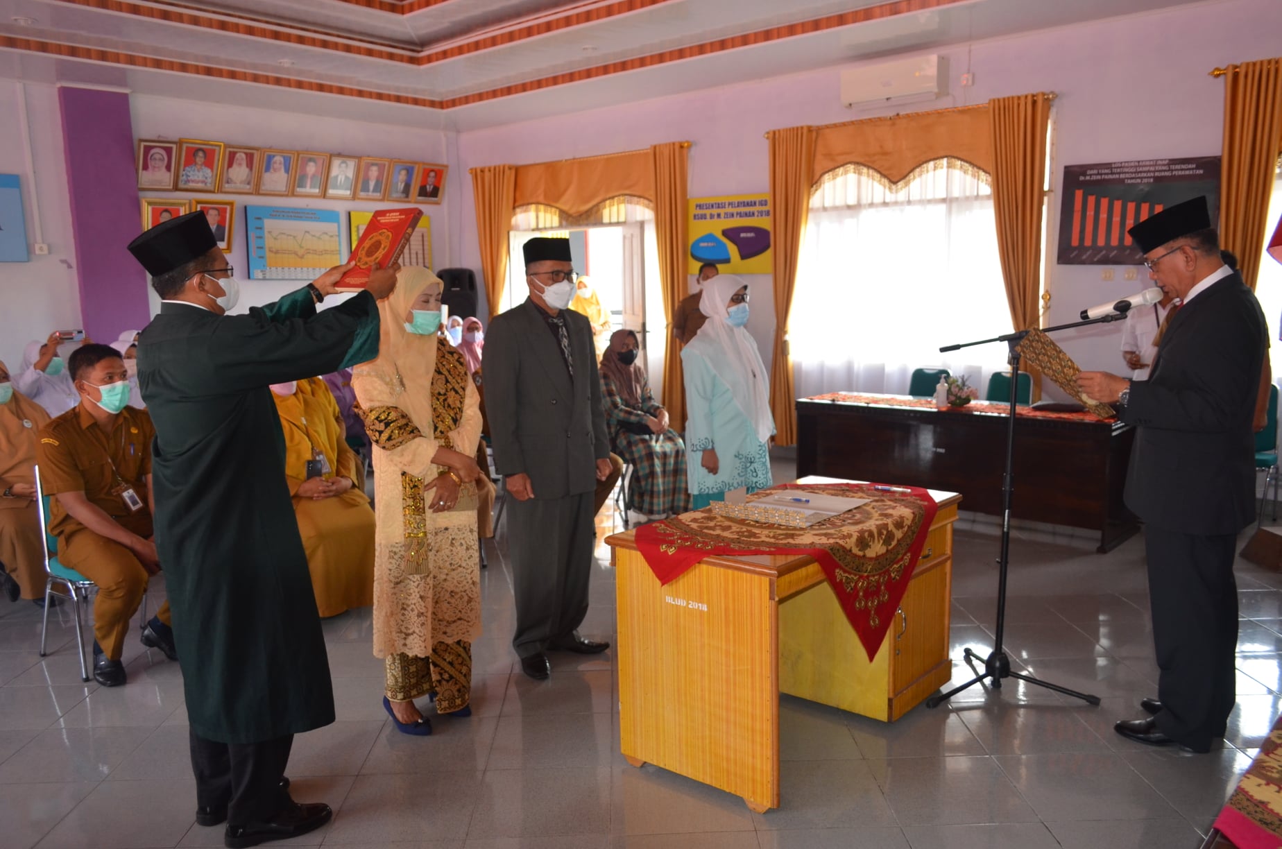 Bupati Lantik Dewan Pengawas Pola Pengelolaan Keuangan Badan Layanan Umum Daerah RSUD Dr. Muhammad Z