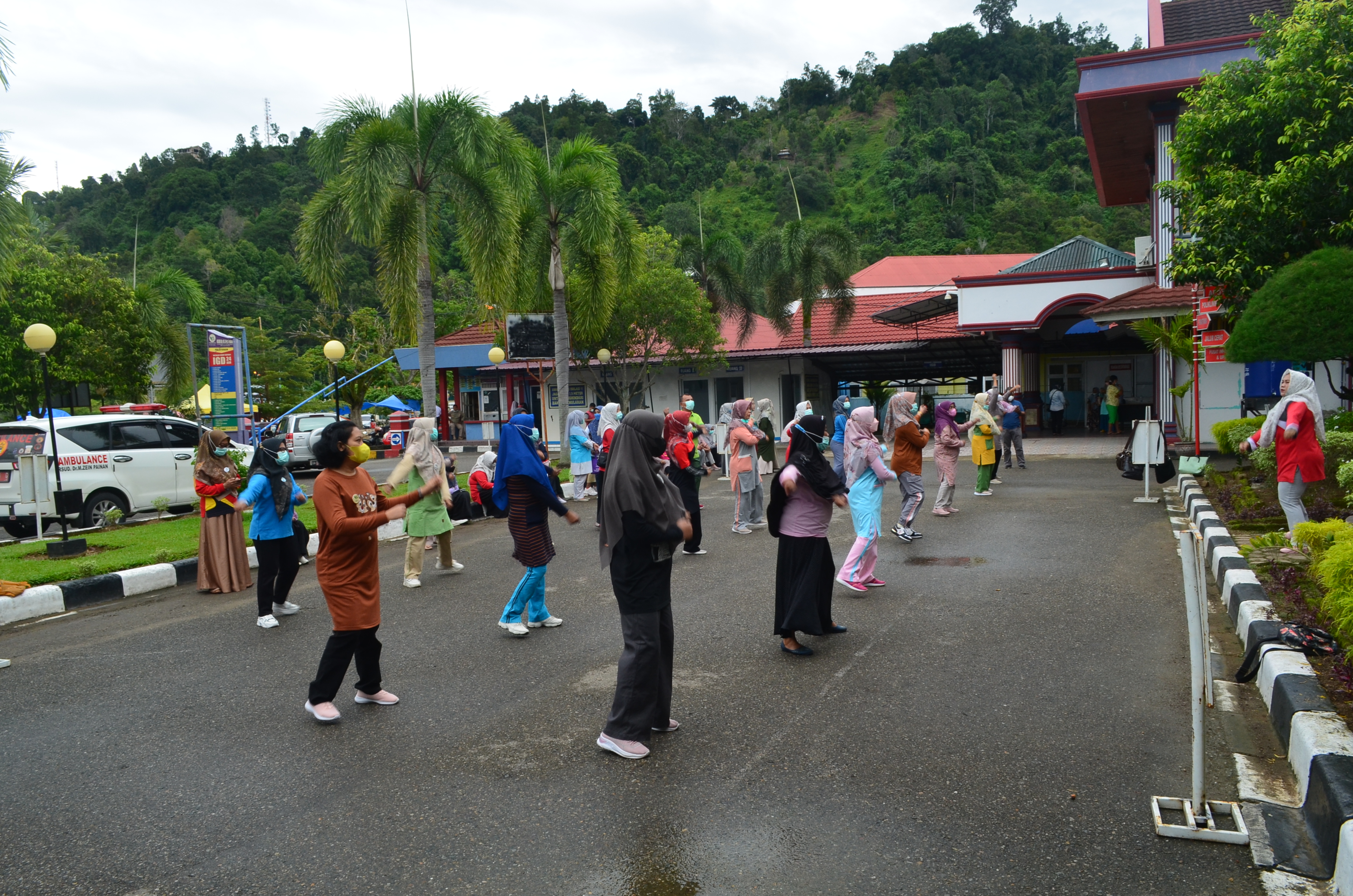 Senam Jumat Awal Bulan Oktober