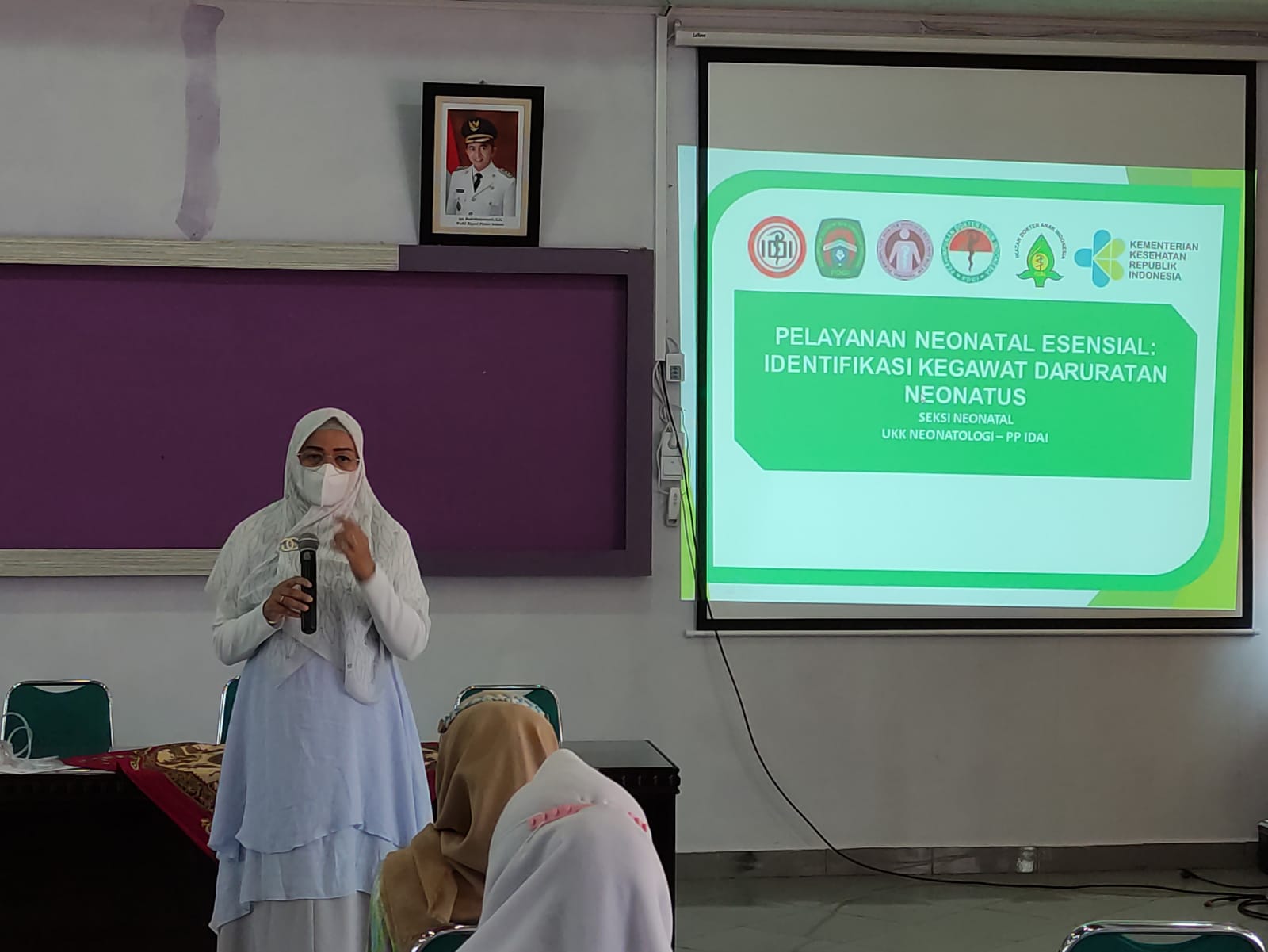 Sharing Ilmu Dr. Erly Wirdayani, Sp.A ke Dokter Jaga dan Perawat IGD