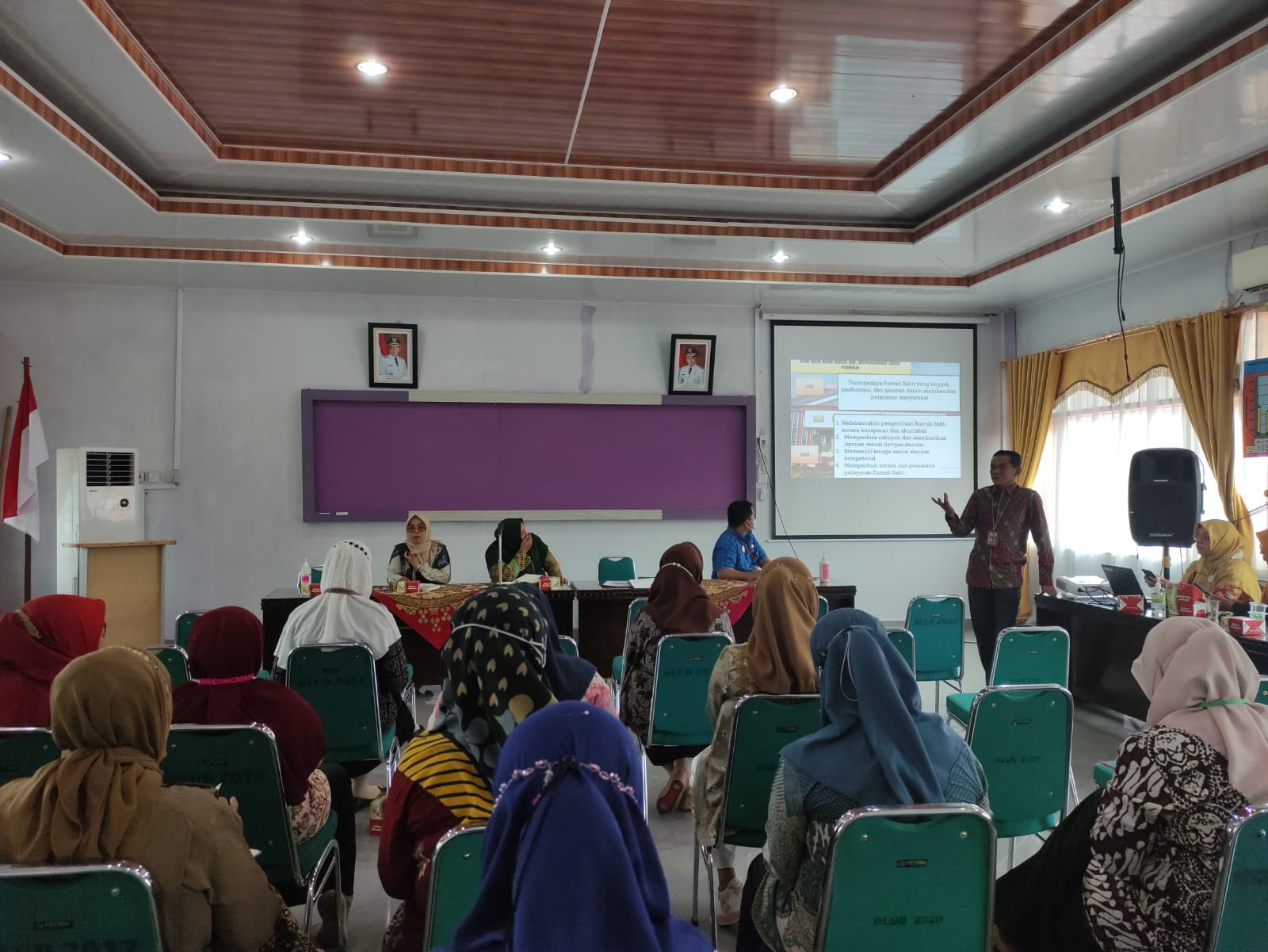 Rapat Revisi Visi Misi RSUD Dr. Muhammad Zein Painan