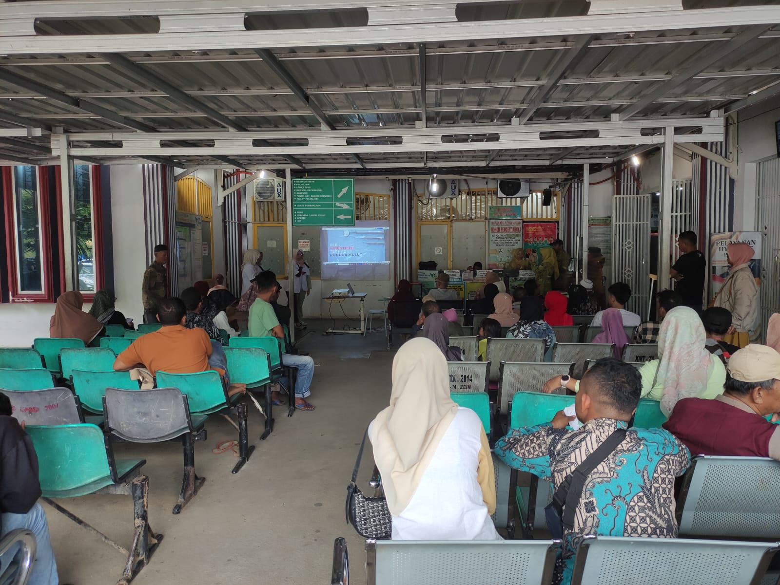 Dokter Gigi Internsip Berikan Edukasi  Pengaruh Hipertensi terhadap Perawatan Gigi di RSUD Painan