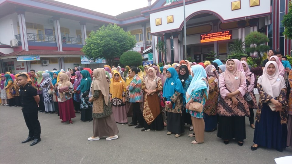 Apel Pagi & Pre Tes Pokja HPK