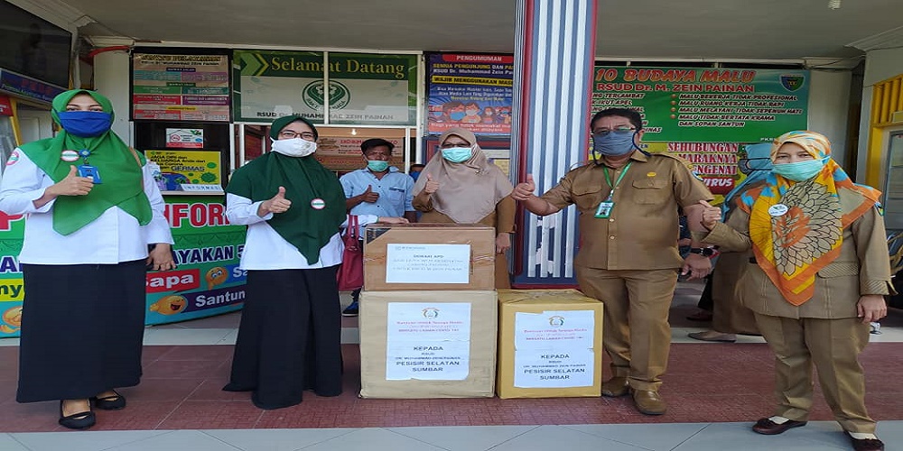 Bantuan APD dari Bhayangkari Mabes Polri dan BPJS Kesehatan